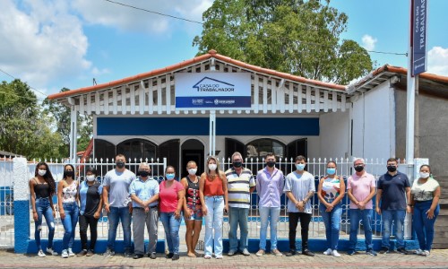 Equipe da Casa do Trabalhador de Porto Real passa por treinamento